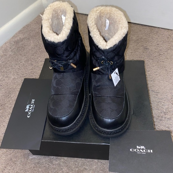 Black coach boots Never Worn size 8 - Picture 1 of 7